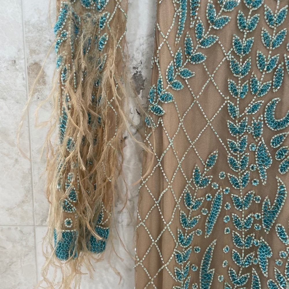 LARA {6} Dress Nude Teal Beaded Cocktail Dress Long-Sleeved - Picture 5 of 16